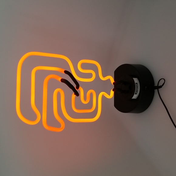 San Francisco Gaint Baseball Neon Table Lamp - Picture 9 of 9